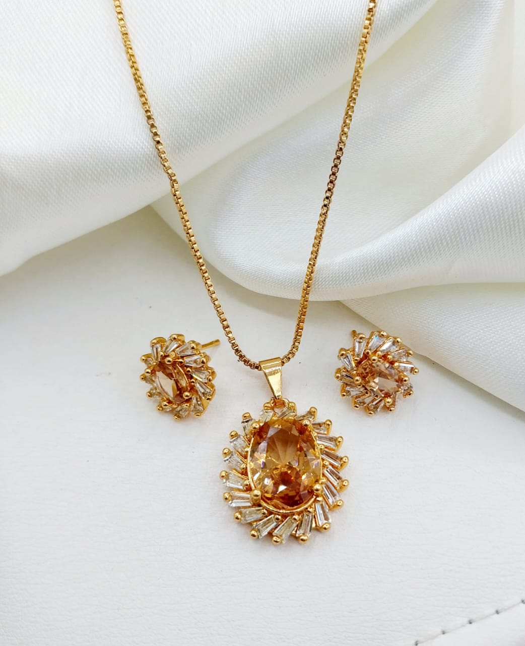 JEWELRY ACCESIORES HIM/HER