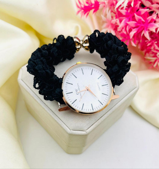 Stylish Women's Quartz Bracelet Watch - Water Resistant.