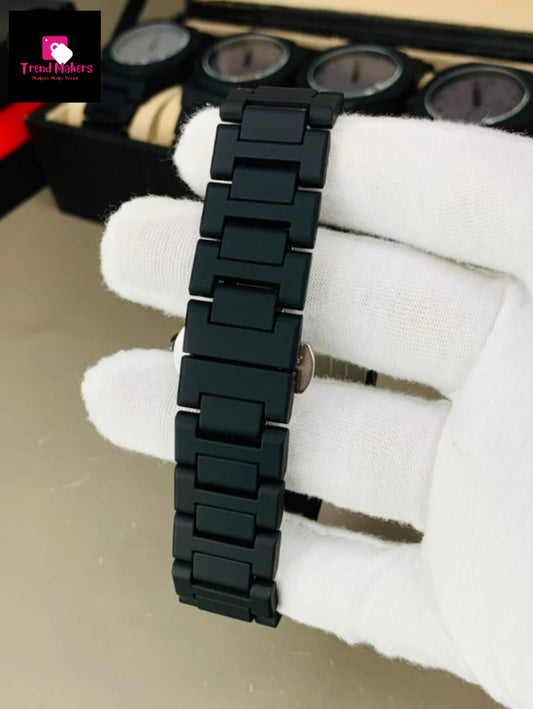Black Arabic Aura | Watch Date and Time |
